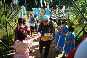 BIB: 3135
                            <button type="button" onclick="openModal(19048800)" class="btn btn-primary btn-sm float-right btn-popup" data-toggle="modal" data-target=".modal-high-quality">
                        <i class="fas fa-shopping-cart"></i> Add to Cart
                    </button>
                                            <button type="button" onclick="isThisMe(19048800, true)" class="btn btn-success btn-sm float-right btn-popup btn-isme hidden" data-toggle="tooltip" data-placement="bottom" title="นี่คือรูปของคุณใช่ไหม คลิกที่นี่เพื่อเอาเข้าอัลบั้ม">
                        <i class="fas fa-plus"></i> Add to album
                    </button>
                    <button type="button" onclick="isThisMe(19048800, false)" class="btn btn-warning btn-sm float-right btn-popup btn-isnotme hidden">
                        <i class="fas fa-ban"></i> Remove from album
                    </button>